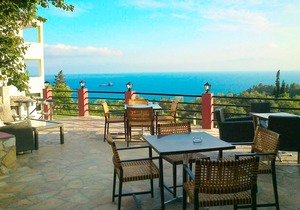 Holiday Apartments perfect for a family - Pelekas Beach
