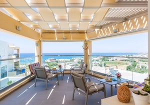 Holiday home complex with pool, close to the sea, wifi | Sfakaki, Crete