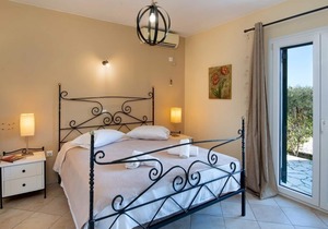 Holiday house Gaios for 1 - 6 persons with 3 bedrooms - Holiday home