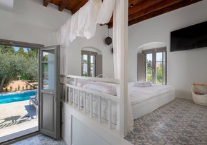 Holiday house Pefki for 1 - 8 persons with 4 bedrooms - Holiday house