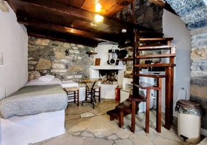 Holiday house Plaka for 1 - 5 persons with 1 bedroom - Twin house