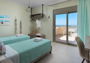 Holiday house Rodos for 1 - 8 persons with 4 bedrooms - Holiday house