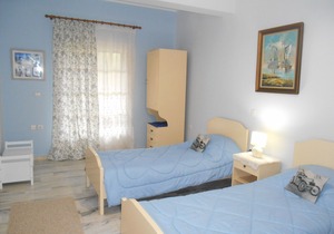 In Villa Nikoli private apartment sleeps 5 AMA 223322