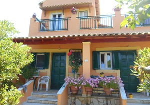 In Villa Nikoli studio for two -AMA 00001073910