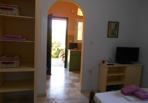 In Villa Nikoli studio for two -AMA 00001073910