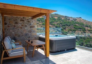 INO I, sea goddess domus jacuzzi by Amigdalokefali Elafonissi