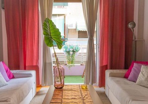 Inspired Townhouse Bright, Chic & Cozy