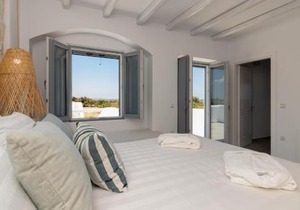 Isalos Villas Naxos