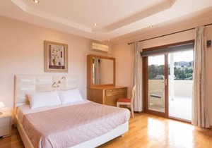 Kassiopi View Villas-Corfu-Villa Eleni,4 bedrooms,large private pool,prime location