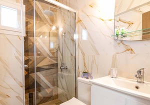 Kiosse Maison 3 by TravelPro Services - Nea F...