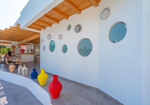 Kouros Home and Suites - Standard double room