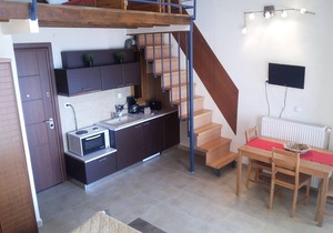 Kripis Studio Thessaloniki with Excellent view