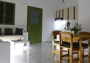 Leros Eleonas Apartments