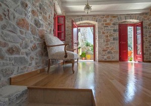 Limeni Villa