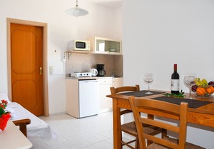 Litinas Apartment 9 with pool & balcony with side pool view