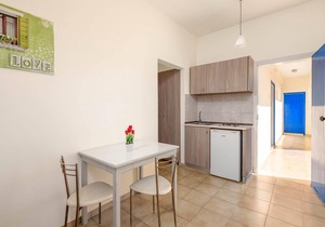 Litsas Studios - 1st floor Apartment