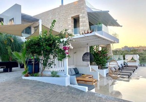 Made of Blue luxury suites collection