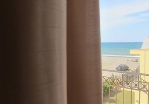 Maisonette on the beach!