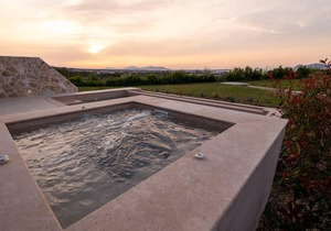 Maravilla Luxury Living - up to 3