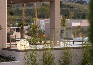 Maravilla Luxury Living - up to 3