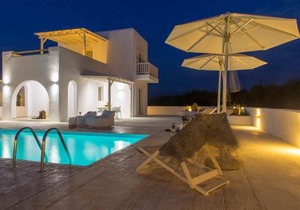 Naxian Lounge Villas