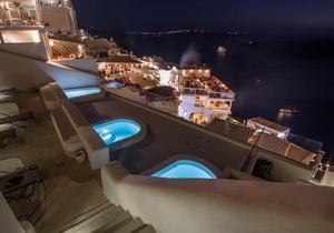On the Cliff Suites
