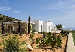 Panoramic Vineyard Villa w/Large Private Pool 18m
