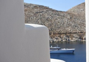 Panormos Art Villas & Suites