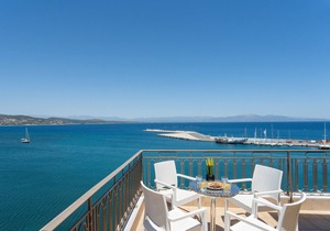 Pantheon City Hotel
