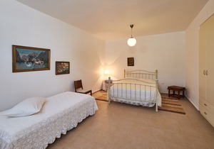Parasporos Paradise Villa, quiet luxury villa, private pool, walk to beach