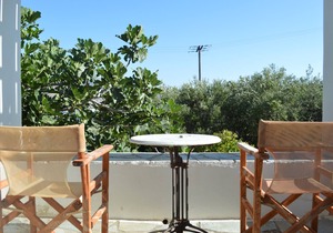 Paroikia: sea view house