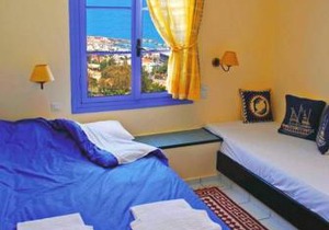 Peaceful And Very Relaxing Suite near Crete Sea view, shared pool, air condition