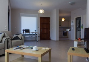 'Perivoli' House A, family friendly spring and summer holidays