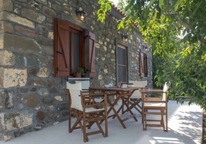 'Perivoli' Stone House