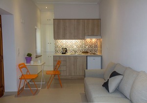 'Perivoli' Stone House