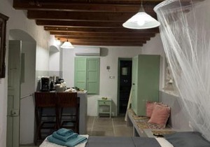 Petrino 1 - Traditional Lerian House