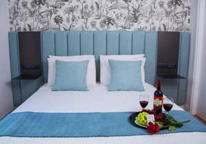 Phaedrus Living Deluxe Kriel Suites 002