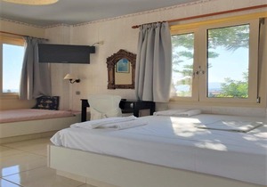 Private Room Sea view Adults Only