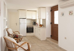 Private Villa Directly On Water Front Of kaminaki beach, Corfu