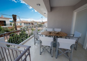 Regalo Kariotes - Flat 5