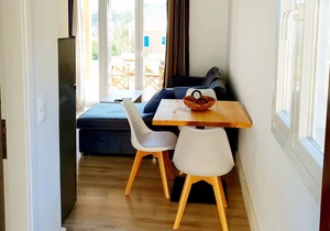 Reiki Luxury Apartment