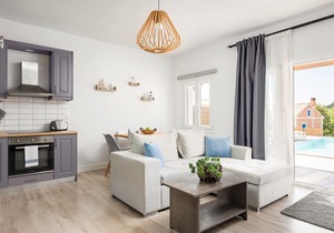 Reiki Luxury Villas with private swimming pool