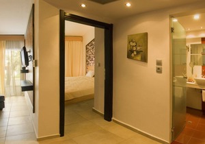 Rhodes Premium Suite, Luxury with Private Jacuzzi