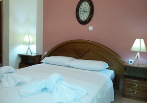 Roumpini Home III 3 minutes from sea by feet