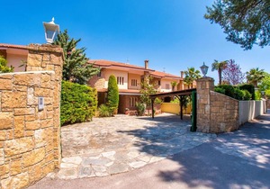 Sani Villa Lili 5