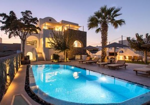 Santorini Villatzio Suites