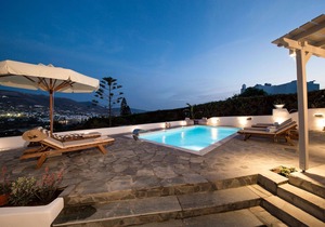 Sea front villa, private pool, brand new, family, friendly,