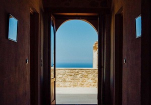 Sea view villa with swimming pool, jacuzzi and steam bath