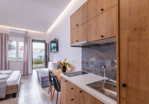 Seasun Gazi in Gazi with 1 bedrooms and 1.5 bathrooms