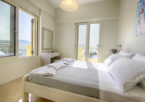 Sofia Apartment 1 - Panoramic sea view over the entire bay of Agios Georgios Pagi